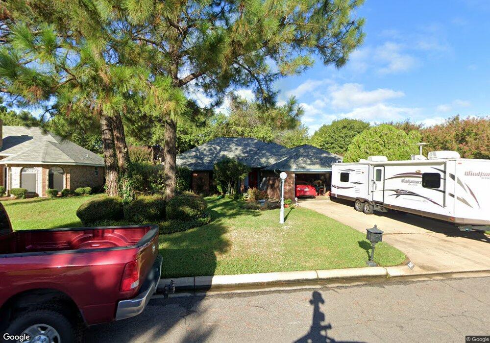 6421 Whitney Ct, North Richland Hills, TX 76182 - photo 1