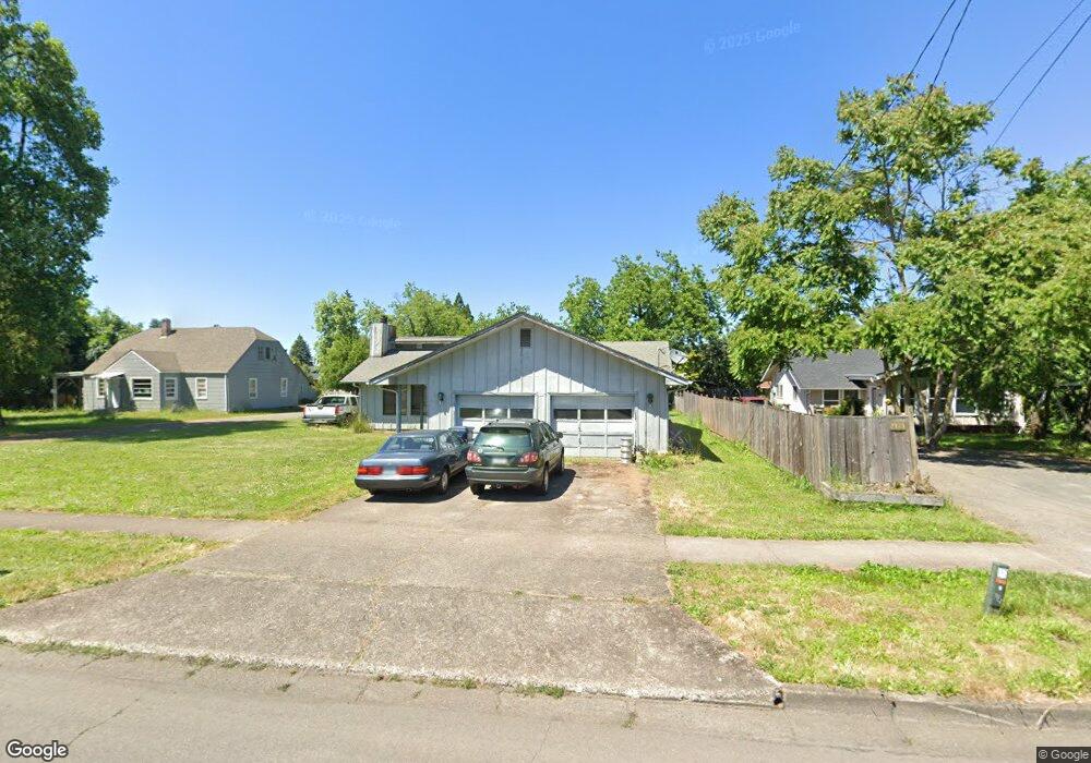 2161 Cal Young Rd, Eugene, OR 97401 - photo 1