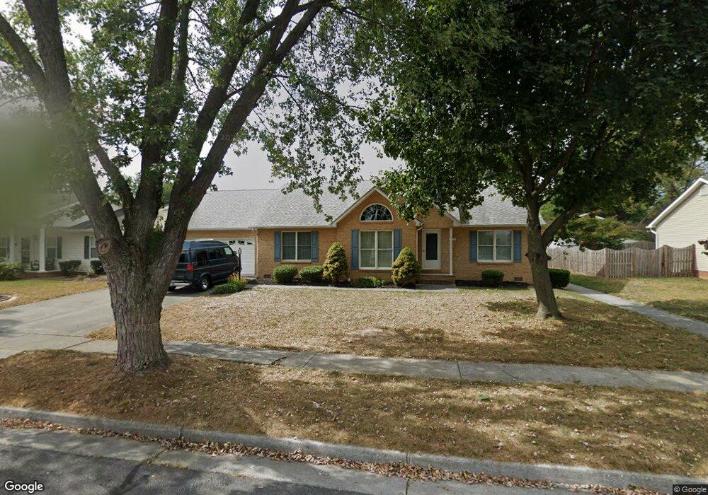 325 W Cedarmeade Ave, Winchester, VA 22601 - photo 1