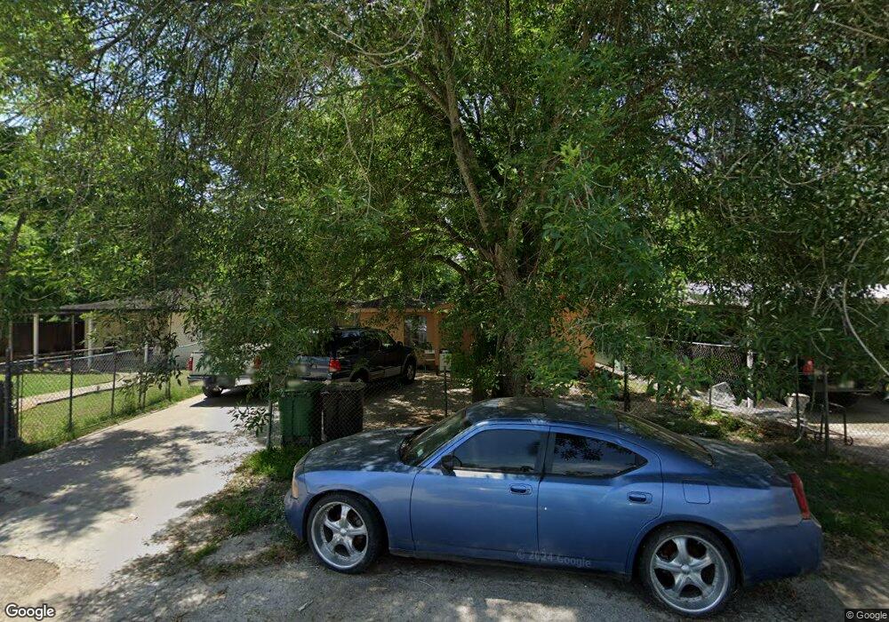 8748 Lomax St, Houston, TX 77093 - photo 1