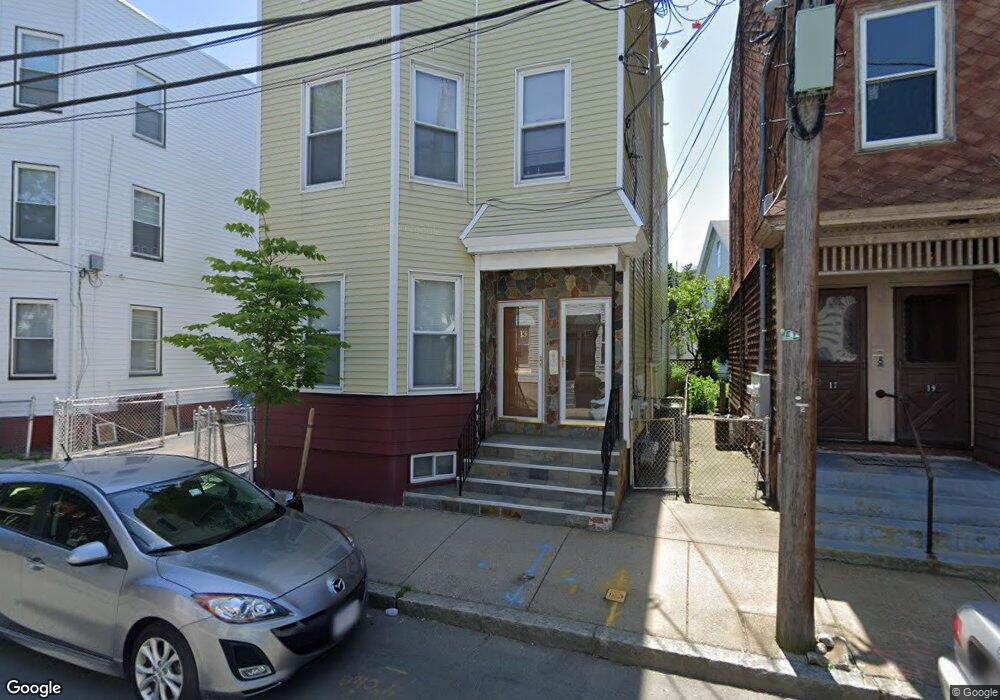 15 Portsmouth St, Cambridge, MA 02141 - photo 1