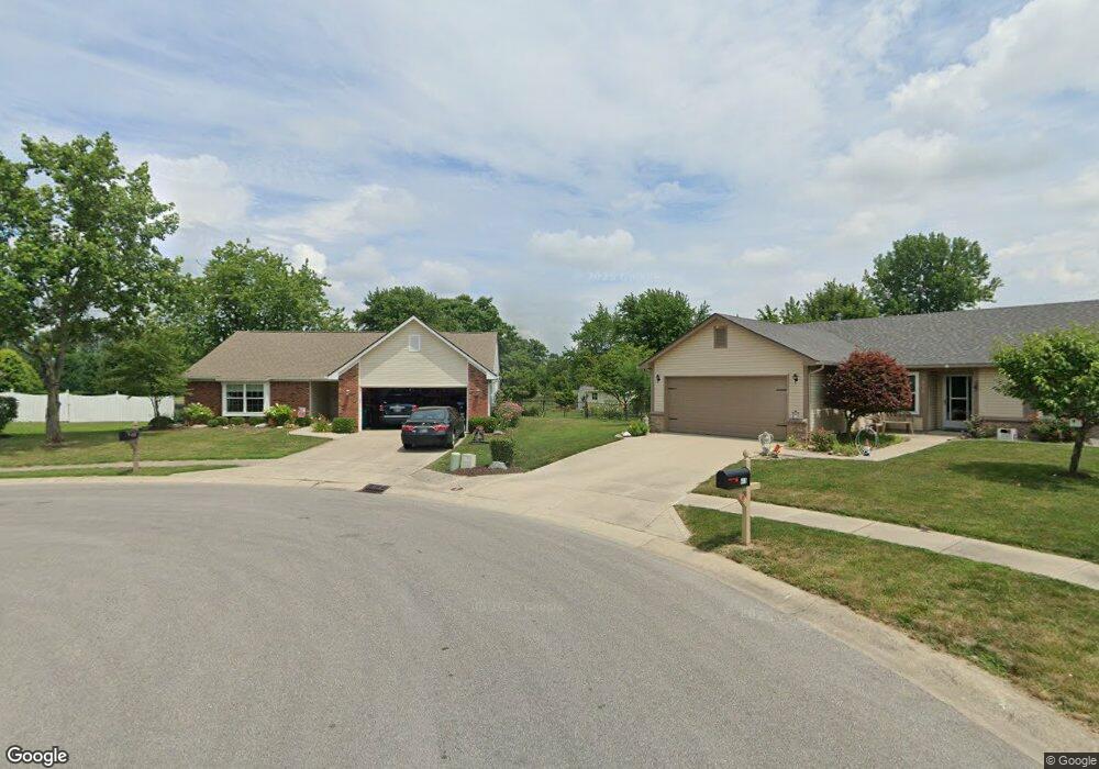 422 N Shore Ct, Franklin, IN 46131 - photo 1