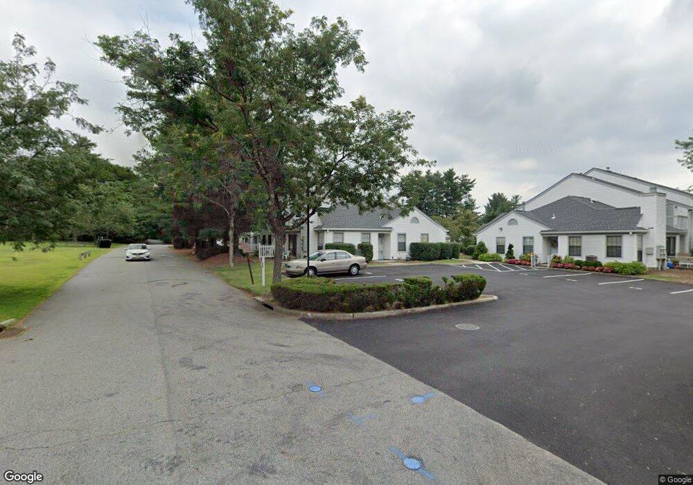 94 Konight Ct, Mahwah, NJ 07430 - photo 1