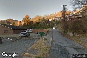 317 Highland Ave, Logan, WV 25601