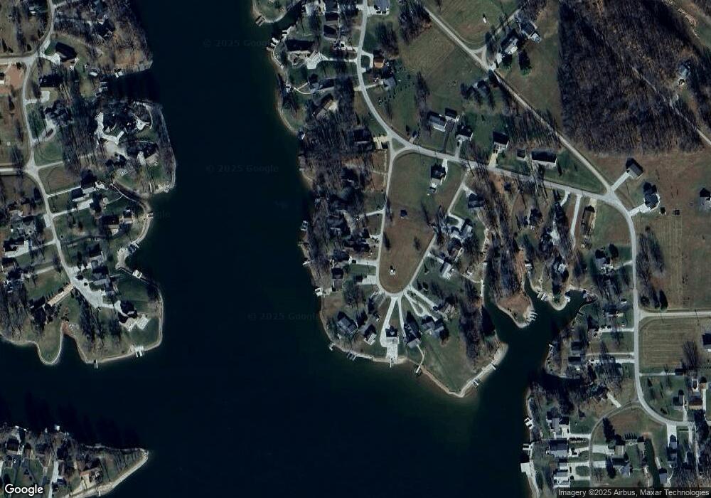 913 SE Mohawk Trail, Greensburg, IN 47240 - photo 1