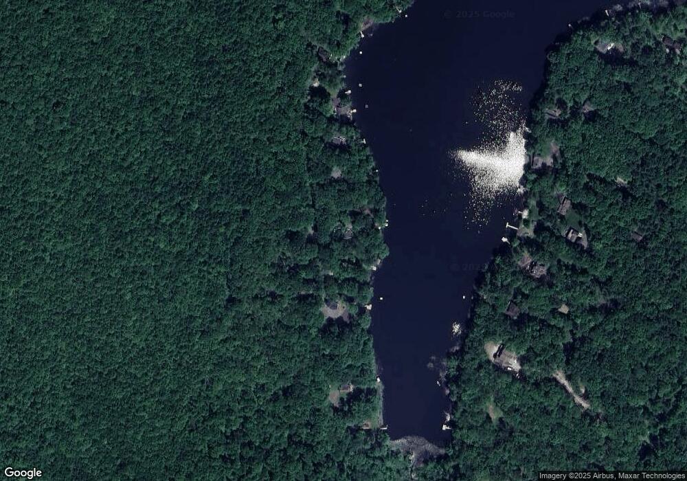 510 W Shore Dr, Hawley, PA 18428 - photo 1