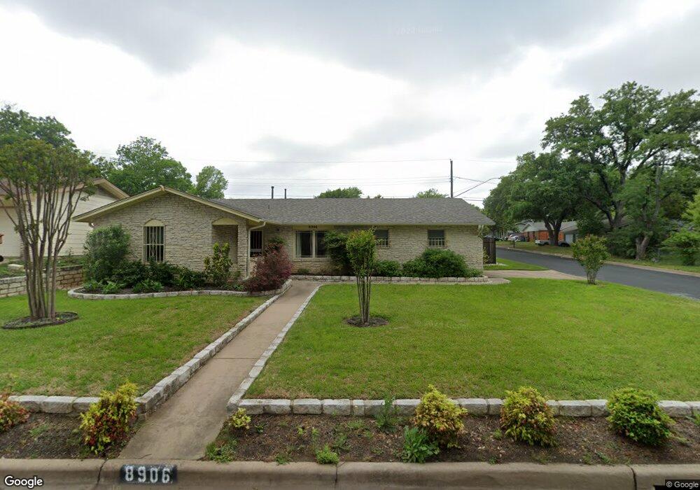 8906 Little Walnut Pkwy, Austin, TX 78758 - photo 1