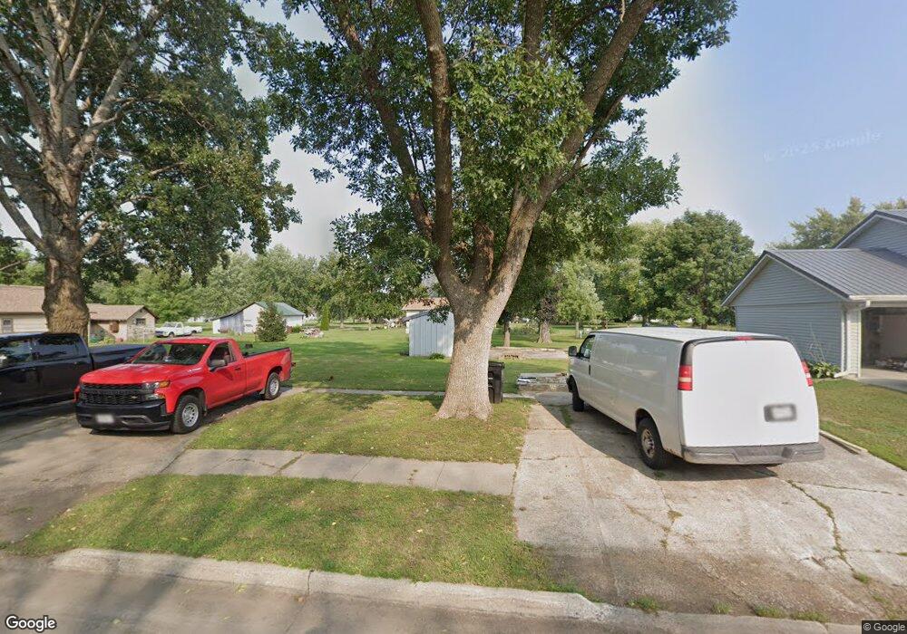 811 3rd St, Onawa, IA 51040 - photo 1