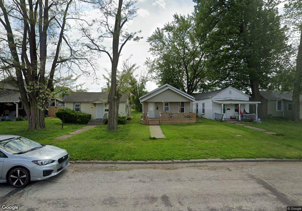 420 S Chicago St, Lincoln, IL 62656 - photo 1