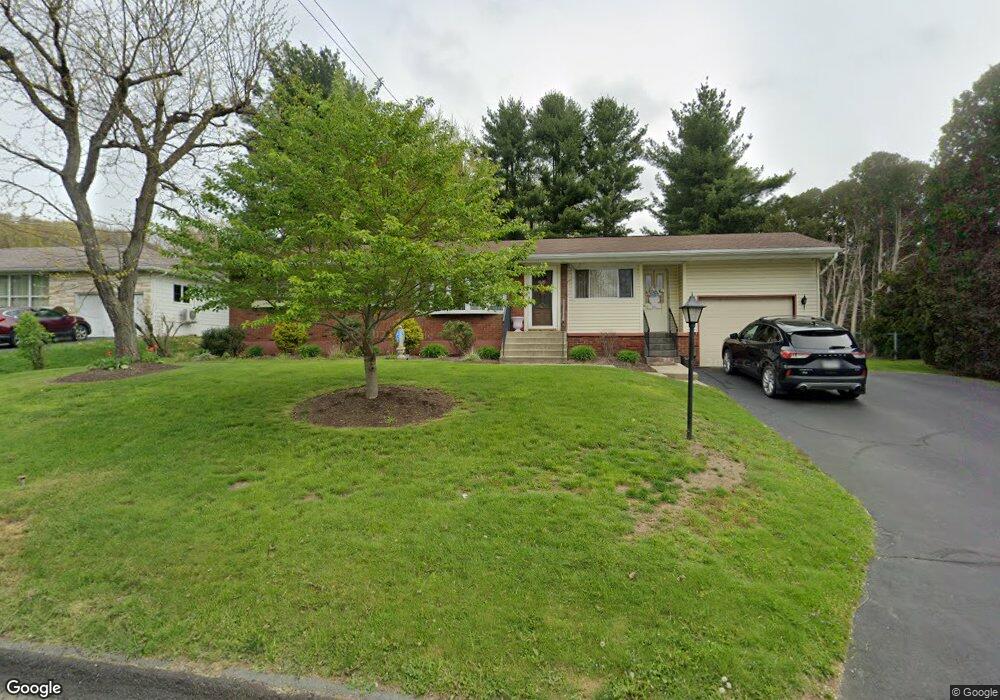 108 Old Ridge Rd unit L1, Archbald, PA 18403 - photo 1