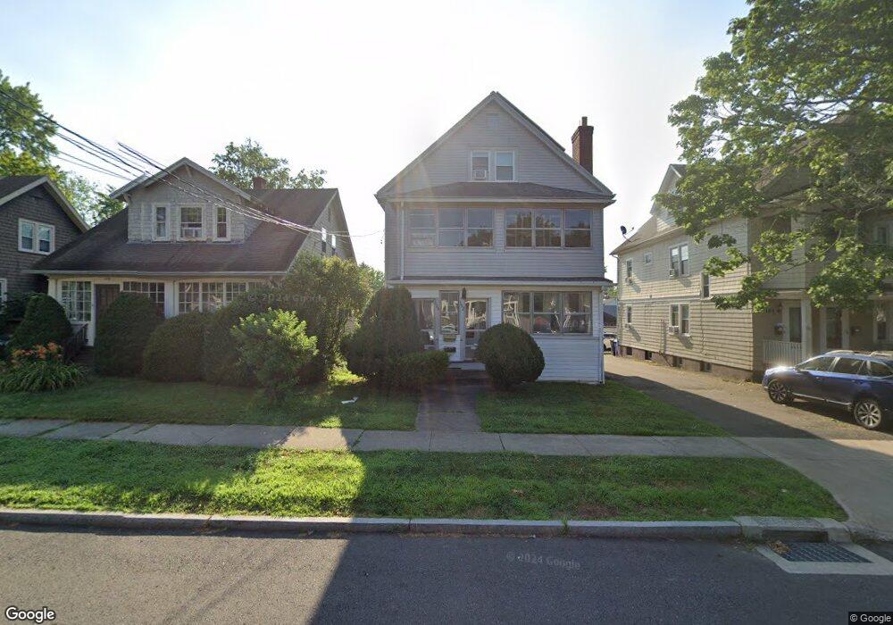 180 S Highland St unit 1, West Hartford, CT 06119 - photo 1