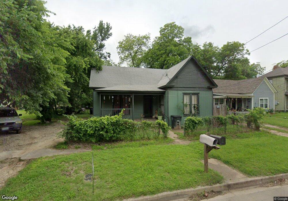 403 N Wilhite St, Cleburne, TX 76031 - photo 1