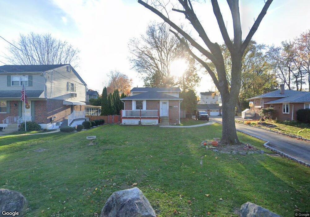 945 Agnes Ave, Morton, PA 19070 - photo 1