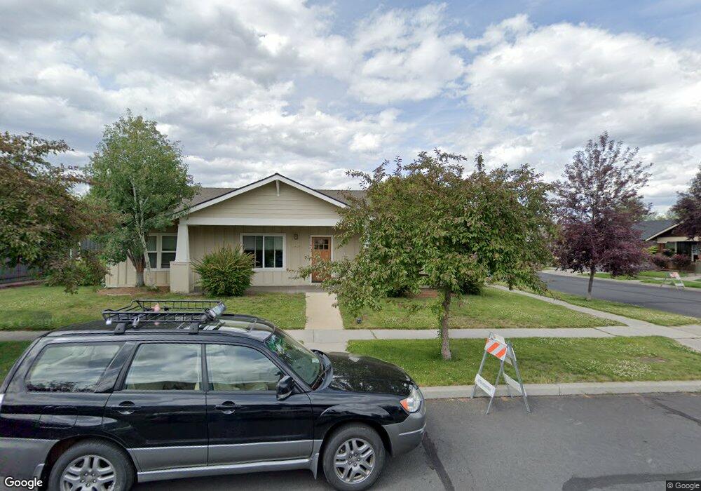 20678 Songbird Ln, Bend, OR 97702 - photo 1