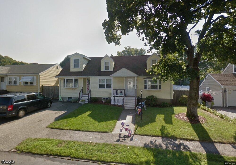 73 Whitman Rd, Waltham, MA 02453 - photo 1