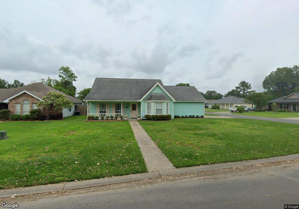 5809 Prestwick Ln, Lake Charles, LA 70605 - photo 1