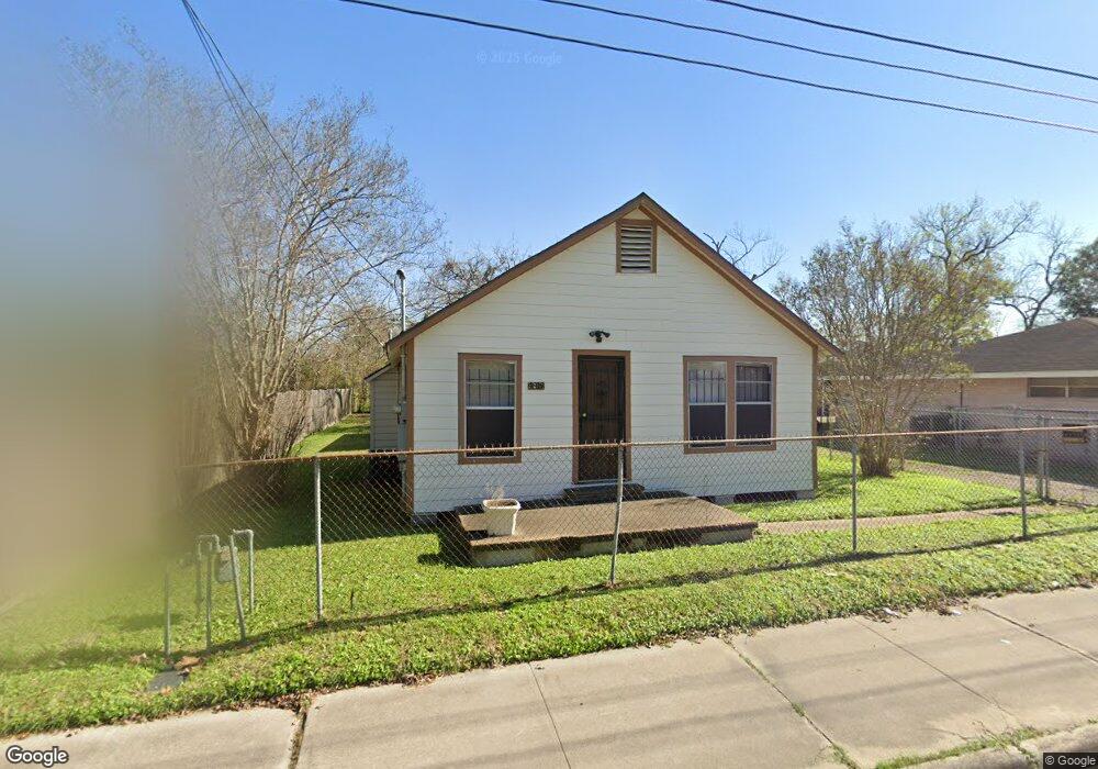 4818 Hirsch Rd, Houston, TX 77026 - photo 1