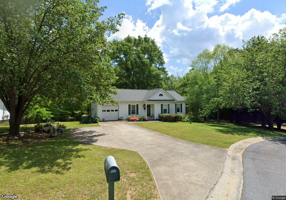 268 Rutledge Dr, Winder, GA 30680 - photo 1