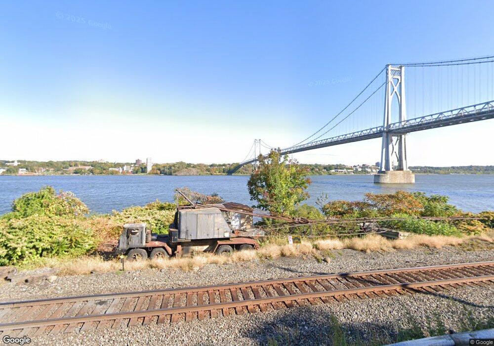 26-29 Oakes Rd, Highland, NY 12528 - photo 1