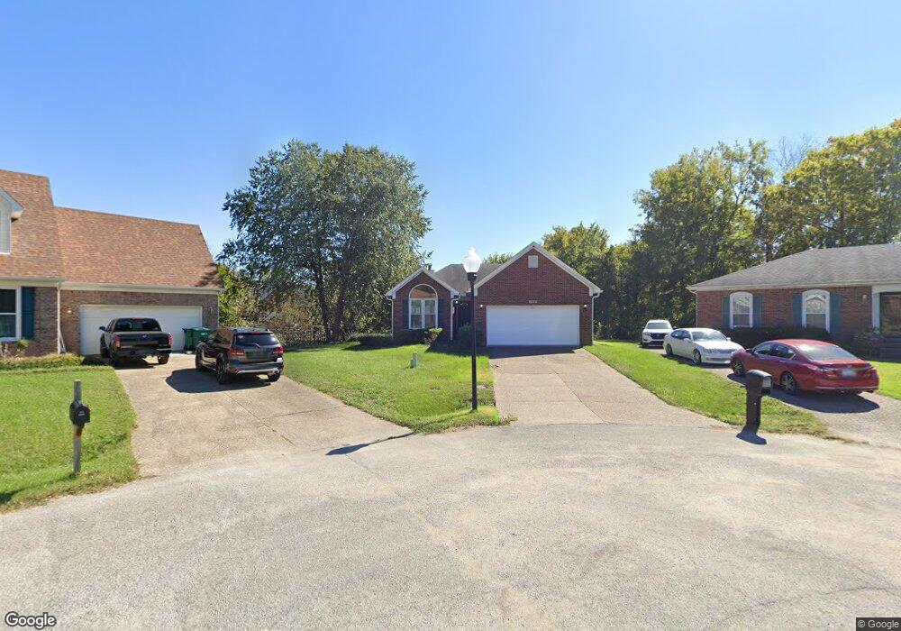 7406 Beauty Ct, Louisville, KY 40228 - photo 1