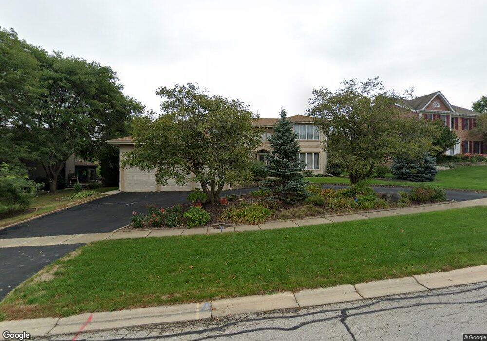 820 Lund Ln, Batavia, IL 60510 - photo 1