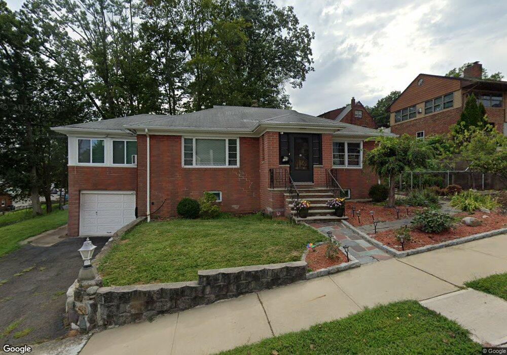 129 Hobart Place, Totowa, NJ 07512 - photo 1