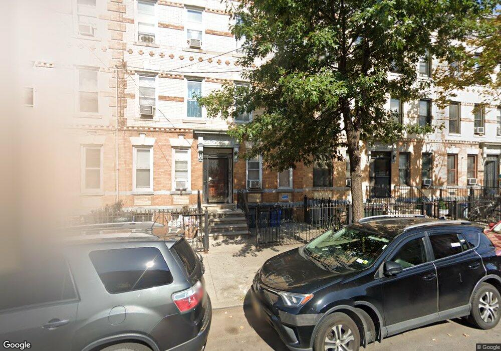 3010 42nd St, Astoria, NY 11103 - photo 1