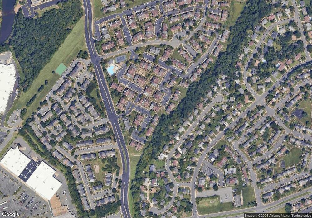 10444 Paradise Ct, Manassas, VA 20109 - photo 1