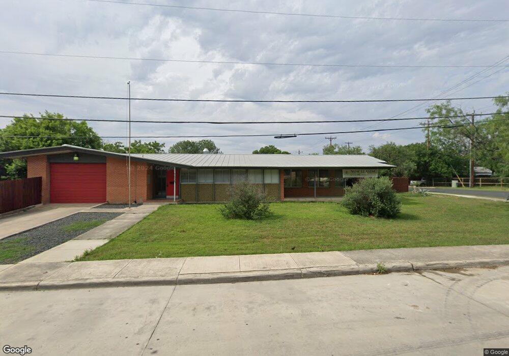1539 E Sandalwood Ln, San Antonio, TX 78209 - photo 1