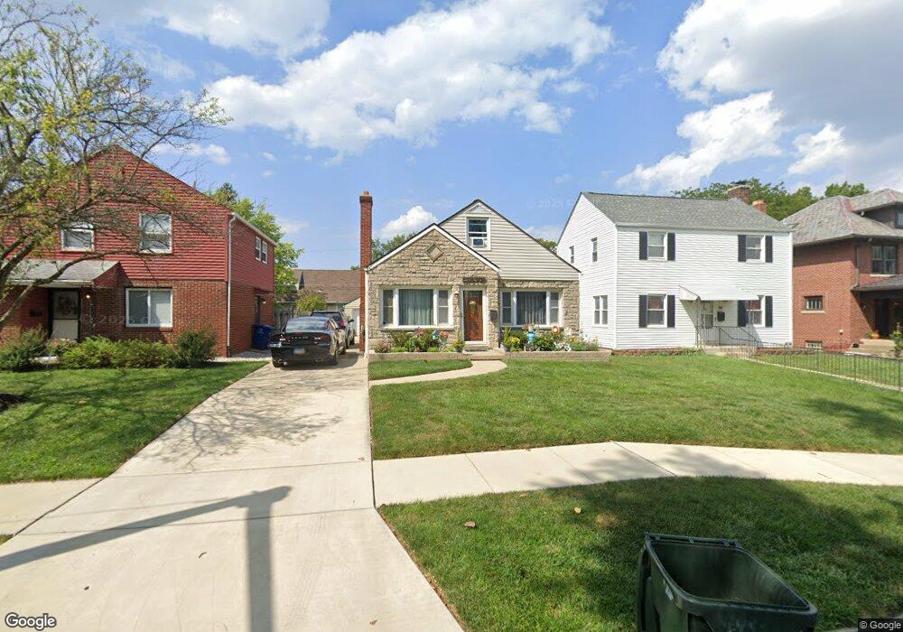 3022 Wicklow Rd, Columbus, OH 43204 - photo 1