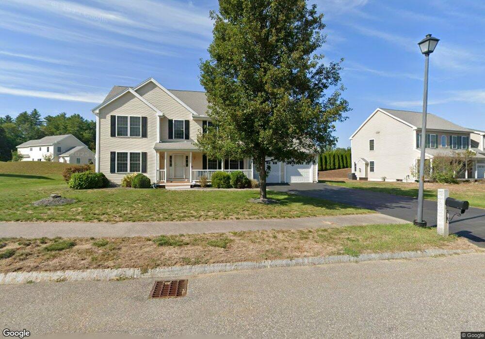 7 Moonstone Ct, Nashua, NH 03062 - photo 1