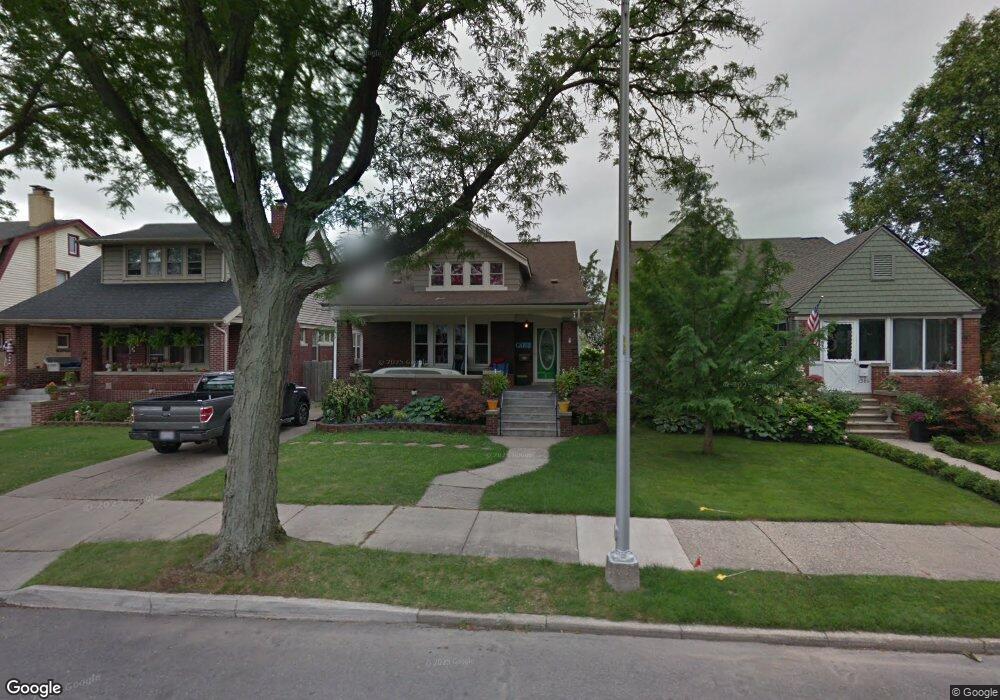 1383 Nottingham Rd, Grosse Pointe Park, MI 48230 - photo 1