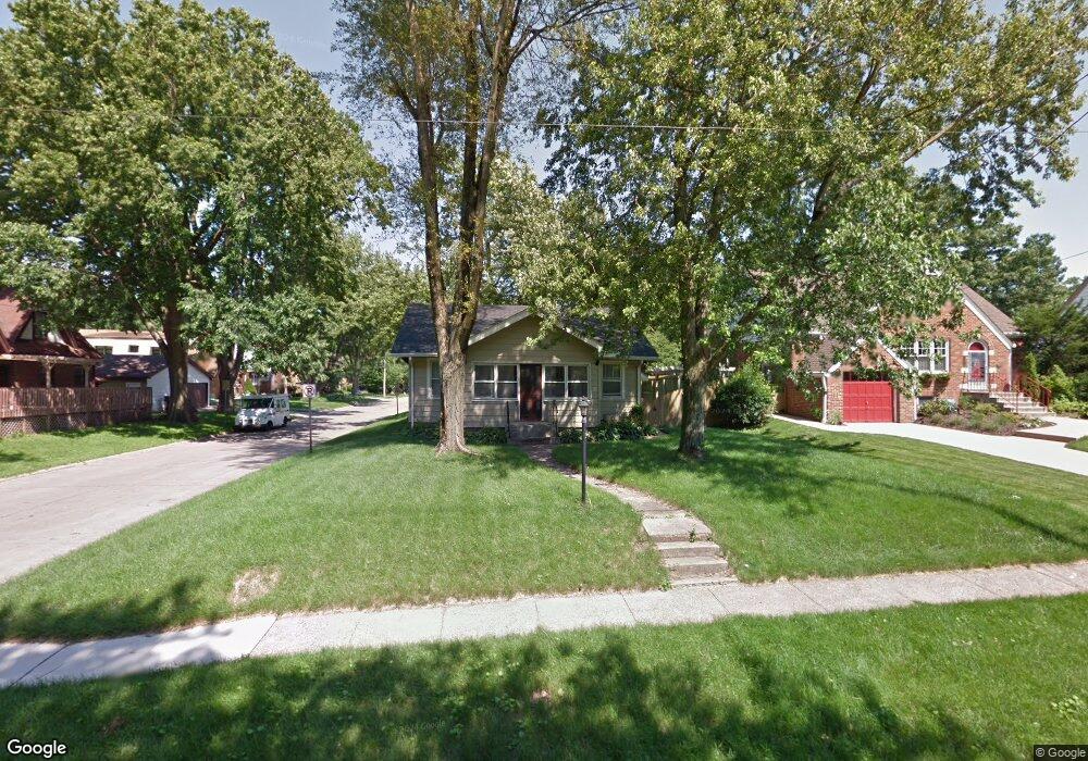 3009 44th St, Des Moines, IA 50310 - photo 1