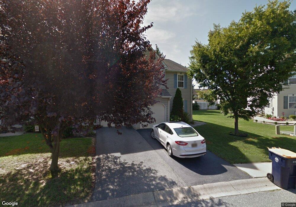 19 Village Ct, Wilmington, DE 19805 - photo 1