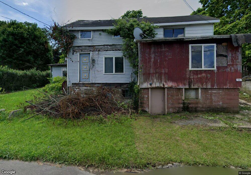 44 Bull Run St, Coaldale, PA 18218 - photo 1