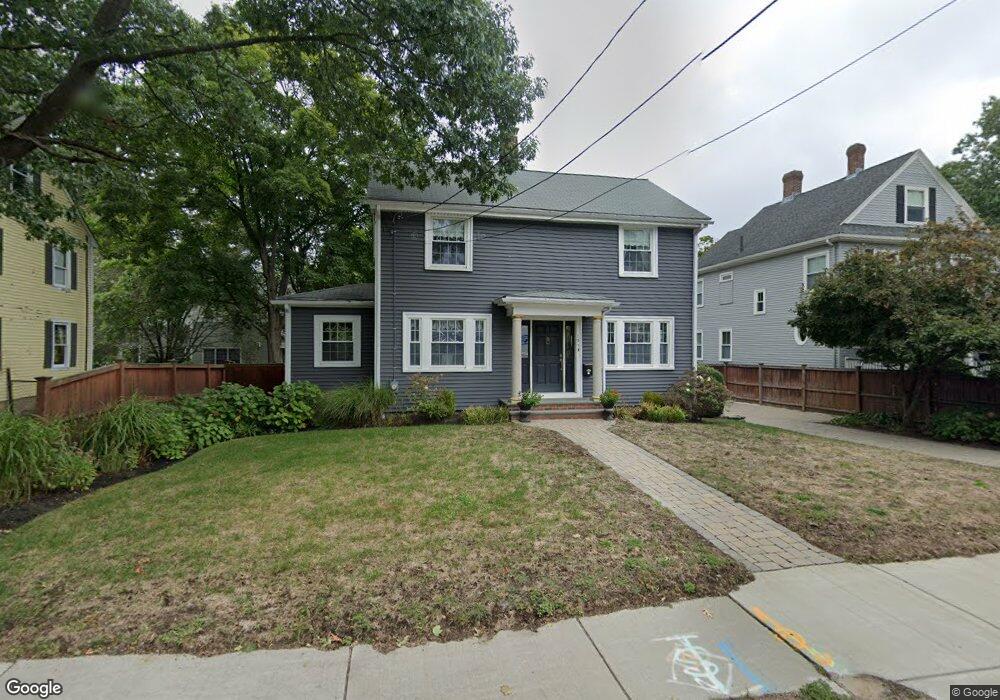 195 Auburn St unit 2, Auburndale, MA 02466 - photo 1