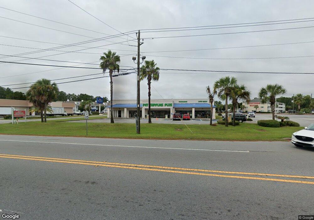 659 Scranton Rd unit A, Brunswick, GA 31520 - photo 1