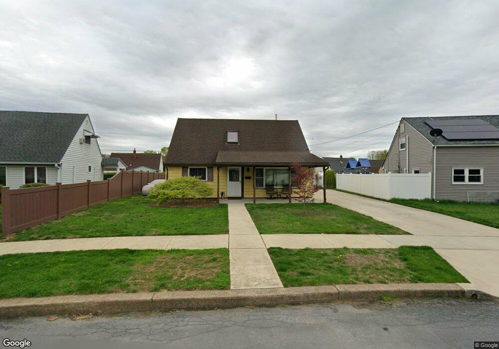 5105 Mohave Rd, Temple, PA 19560 - photo 1