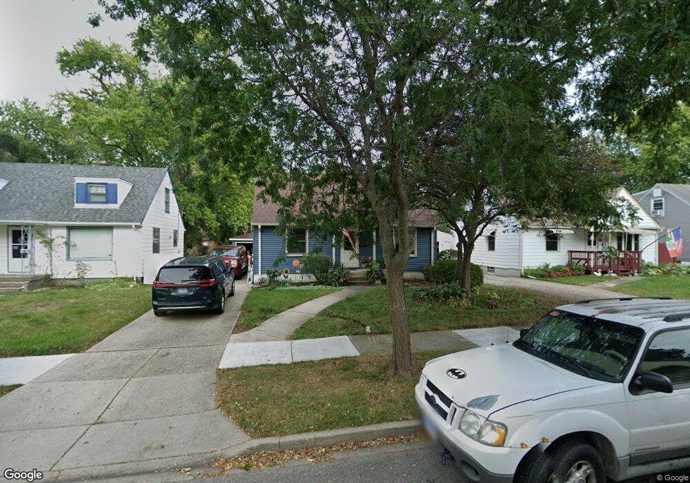 1061 Leith Ave, Waukegan, IL 60085 - photo 1