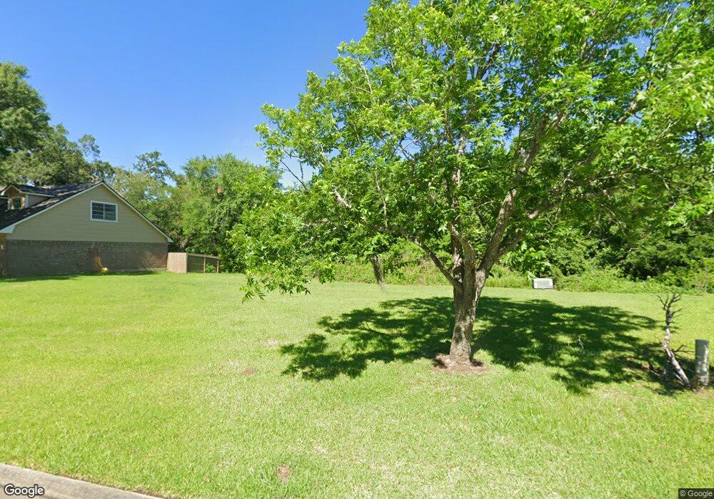 5230 Whittier Oaks Dr, Friendswood, TX 77546 - photo 1