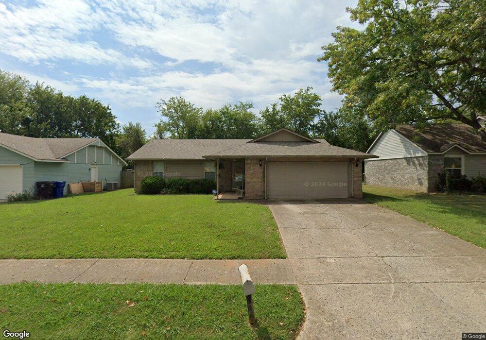 205 E Austin St, Broken Arrow, OK 74011 - photo 1