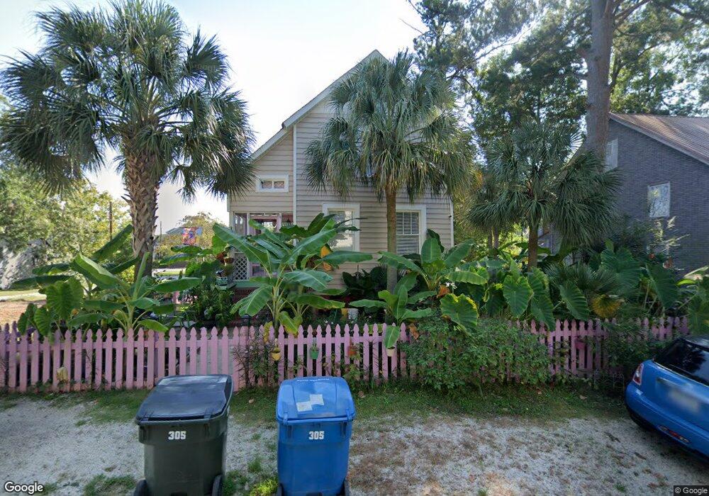 305 Hudson St, West Columbia, SC 29169 - photo 1