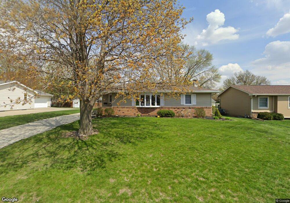 1210 E 12th St S, Newton, IA 50208 - photo 1