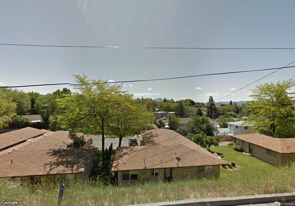 1927 Academy Ave, Klamath Falls, OR 97601 - photo 1