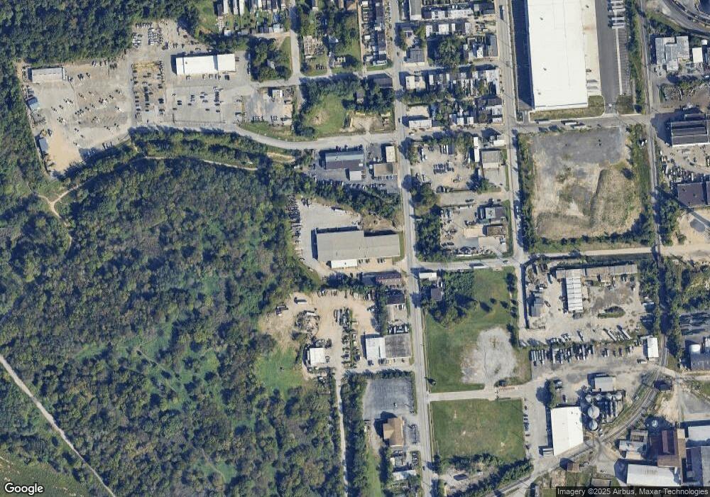 5220 Pennington Ave, Baltimore, MD 21226 - photo 1