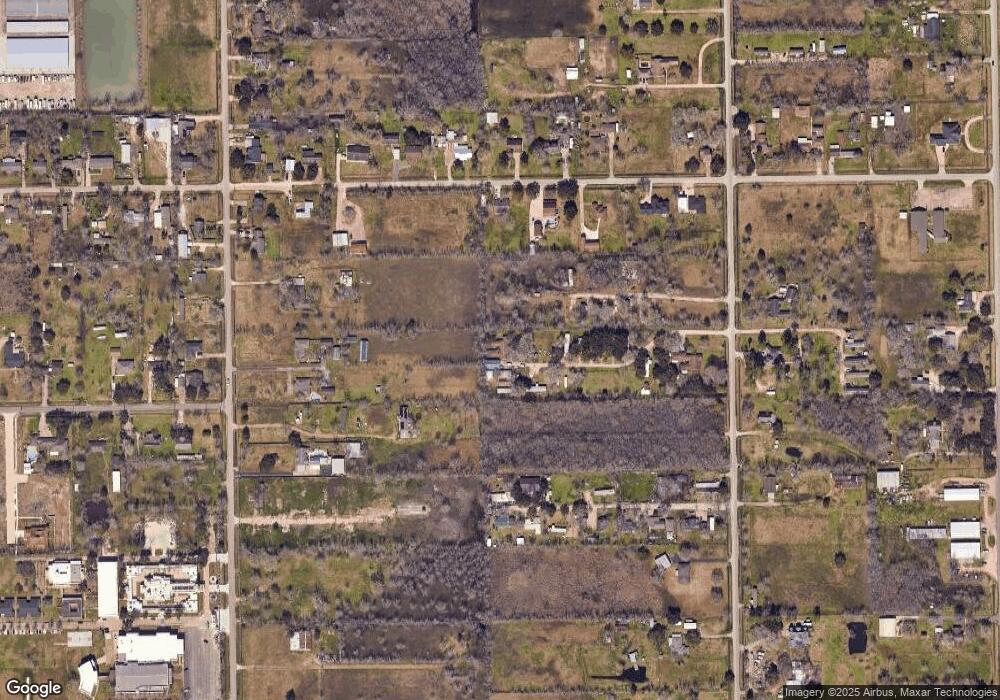 17232 Wellborne Rd, Pearland, TX 77584 - photo 1