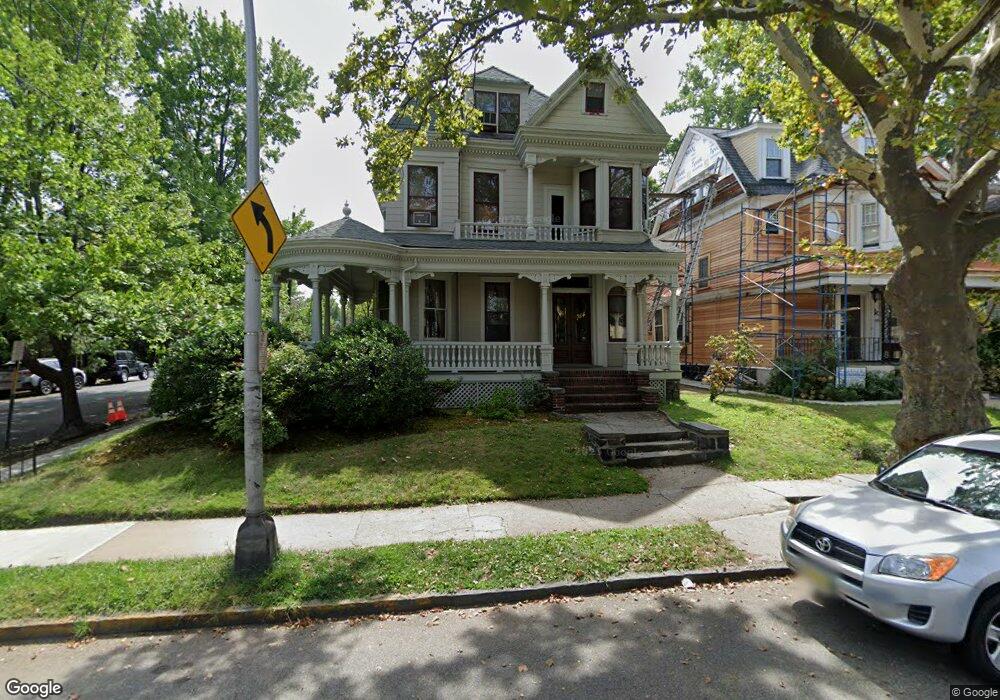 744 Boulevard E, Weehawken, NJ 07086 - photo 1