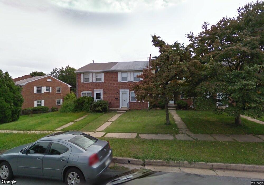 1135 Pelham Wood Rd, Parkville, MD 21234 - photo 1