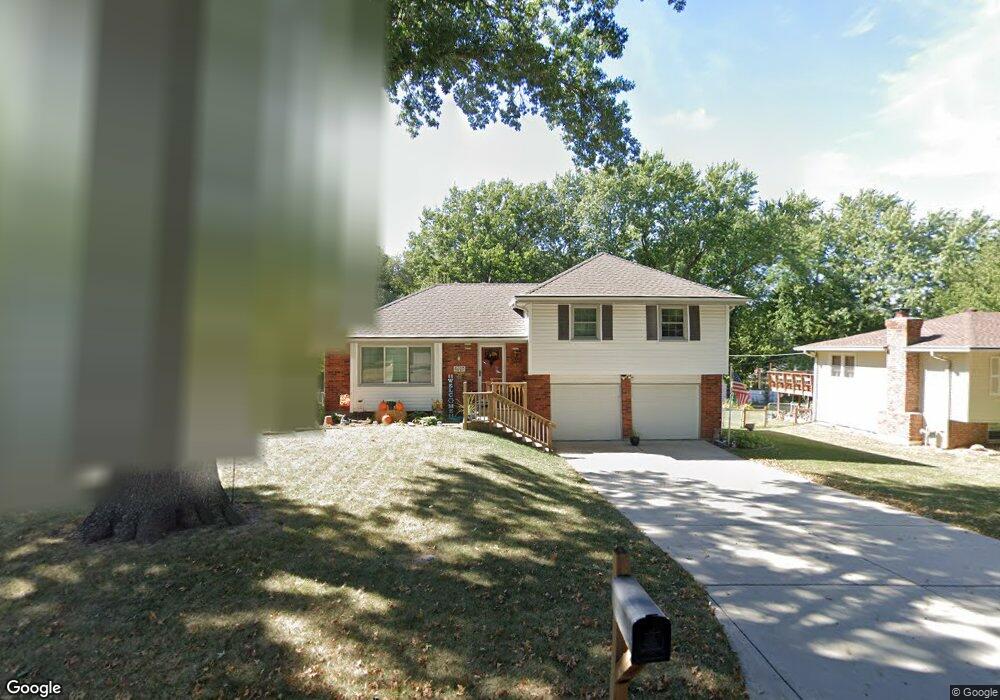 6016 Noland Rd, Shawnee, KS 66216 - photo 1