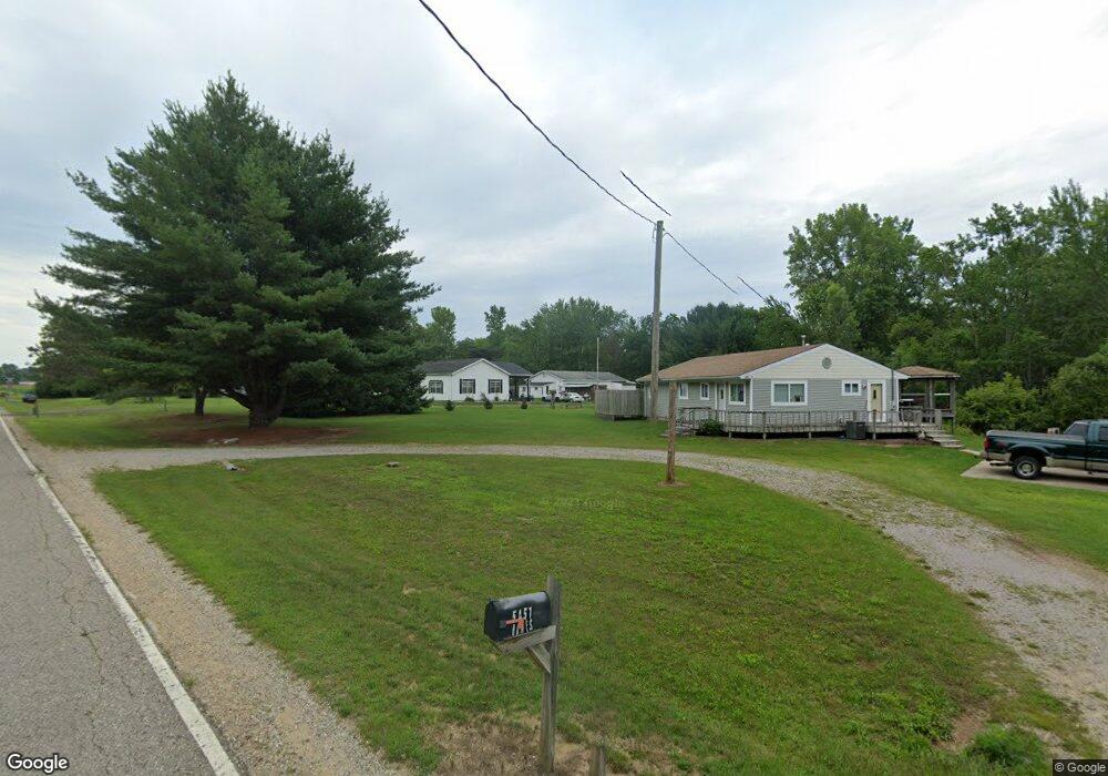 5457 Hanes Rd, Vassar, MI 48768 - photo 1